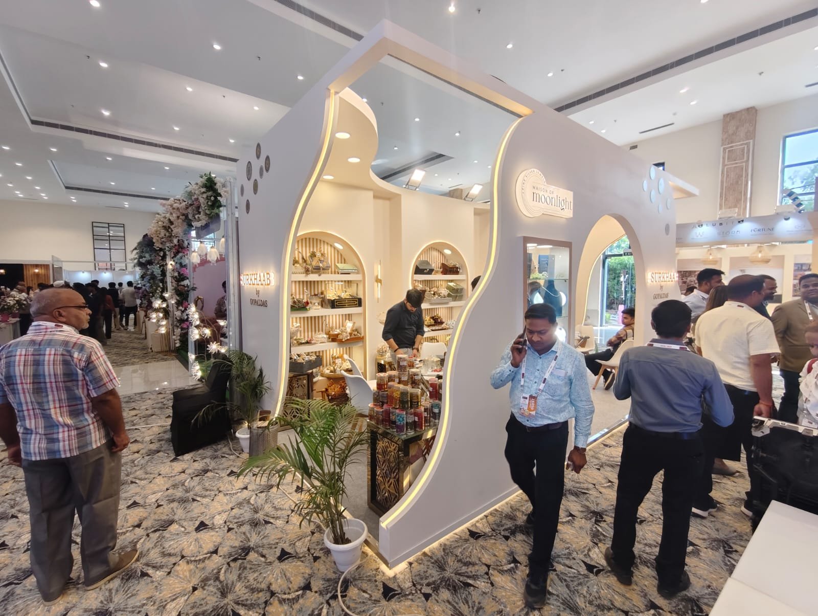 Divine Design & Exhibits project