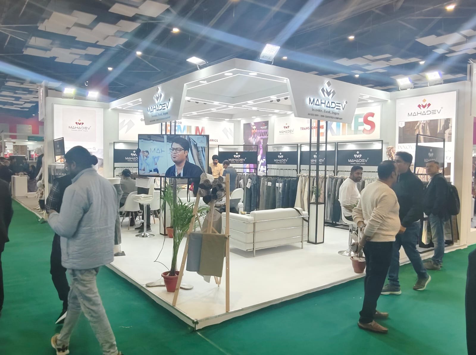 Divine Design & Exhibits project