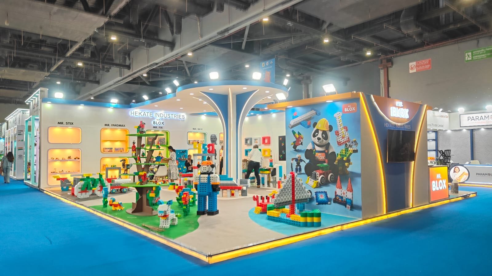 Divine Design & Exhibits project