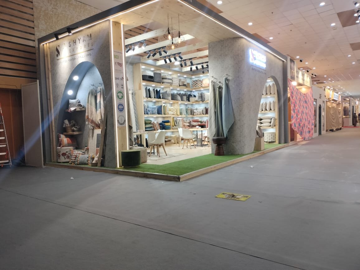 Divine Design & Exhibits project